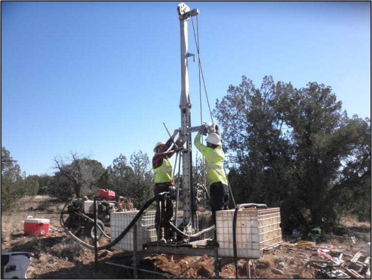 Drilling with a mobile (small footprint) drill rig